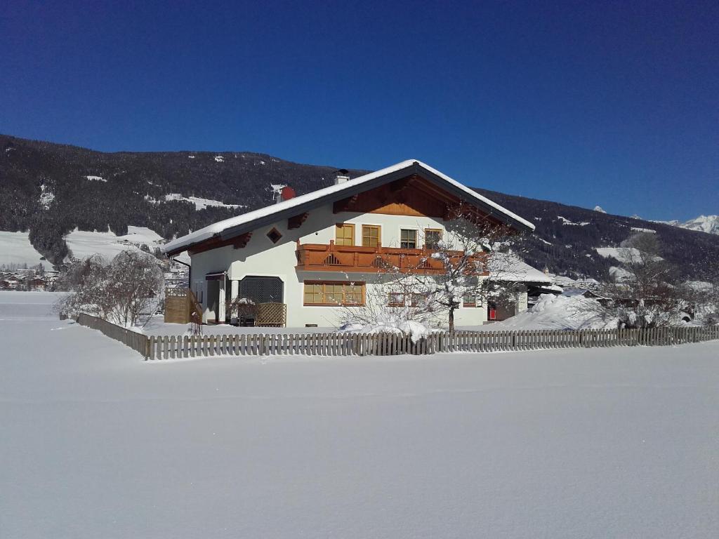 Výhľad na hory alebo výhľad na hory priamo z apartmánu