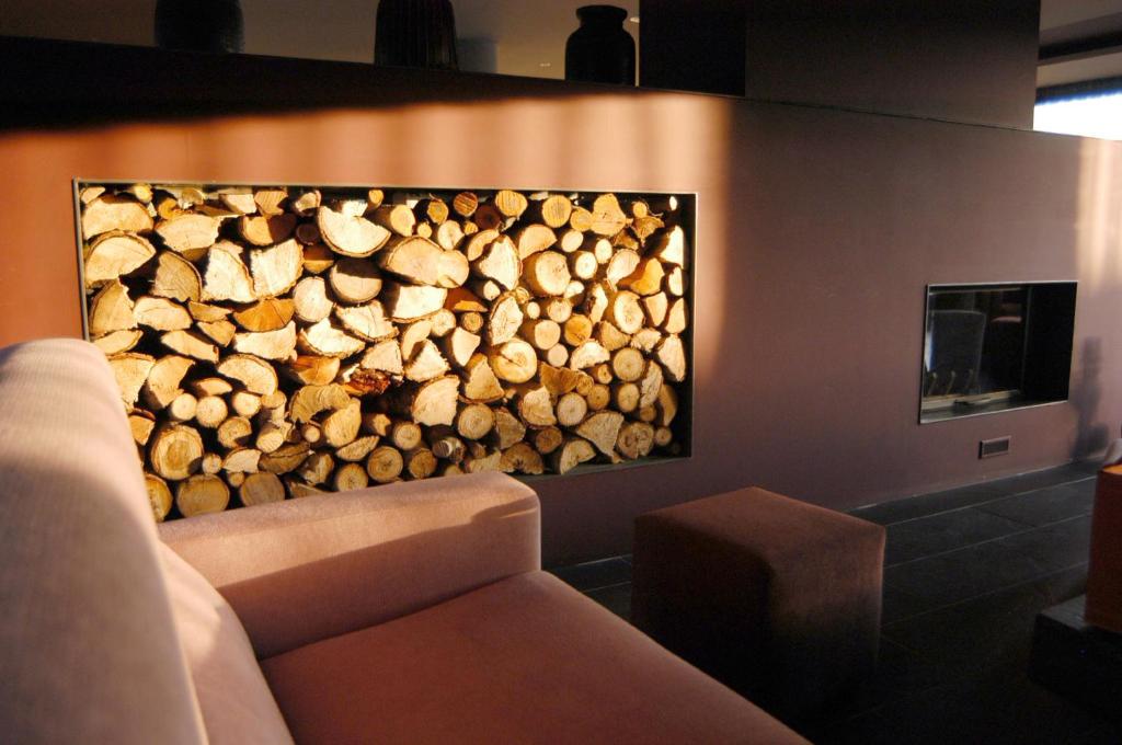 TV a/nebo společenská místnost v ubytování Hotel Bernat de So