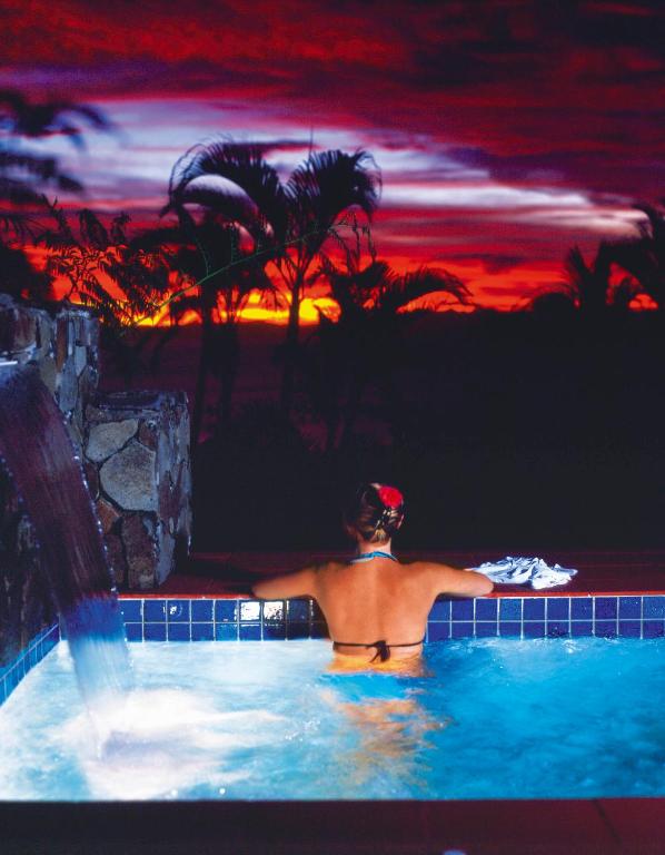 Bazén v ubytování Taveuni Island Resort & Spa nebo v jeho okolí