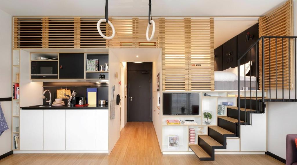 Zoku Paris - Triple Room