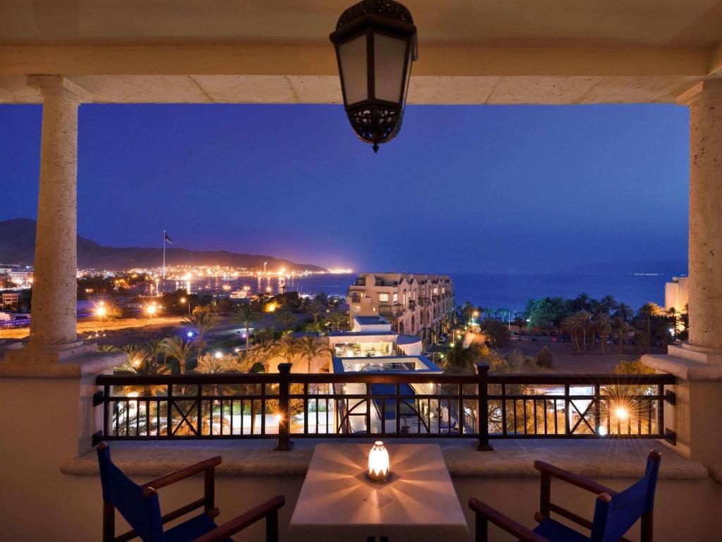 Mövenpick Resort & Residences Aqaba - Superior Twin Room With Seaview