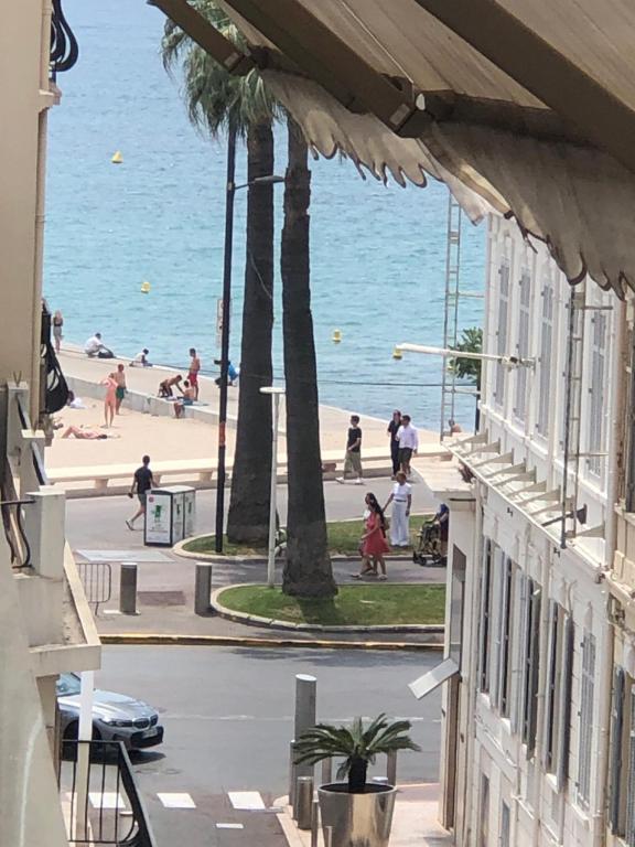 Centre coeur Cannes Mace vue mer