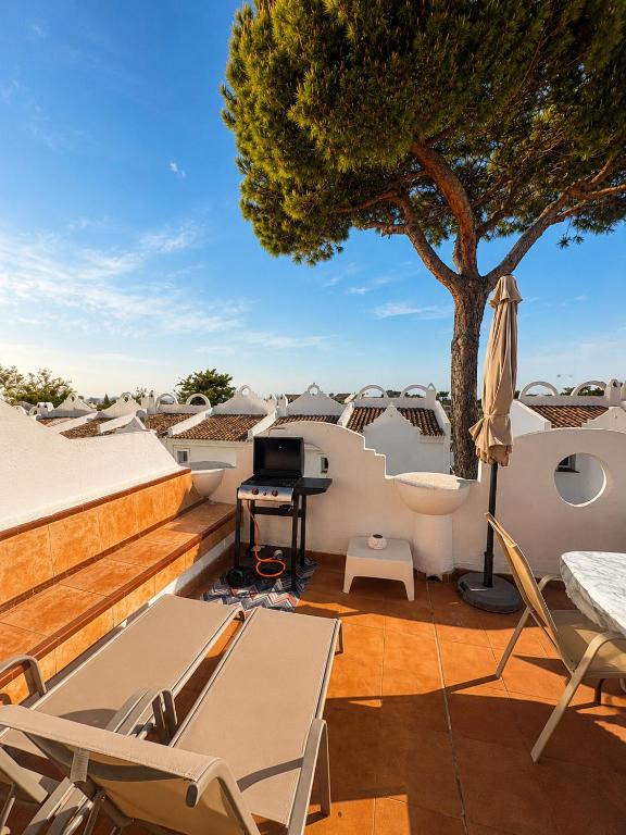 VIME V Sunny Marbella East SWIMMING POOL, GYM & SPA - EaW Homes