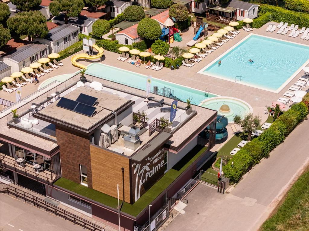 Club del Sole Le Palme Lazise Family Collection