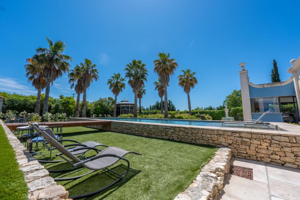 Villa d'Artiste Blue Palm Piscine Aix en Provence
