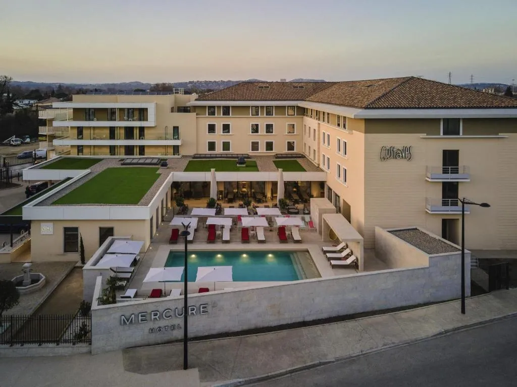 Mercure Avignon TGV Hotel & Spa