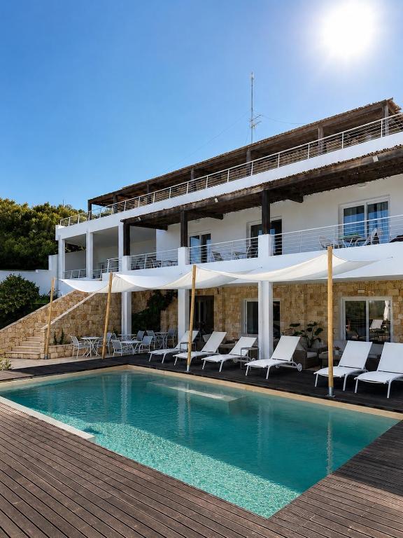 Mercury Beach Hotel