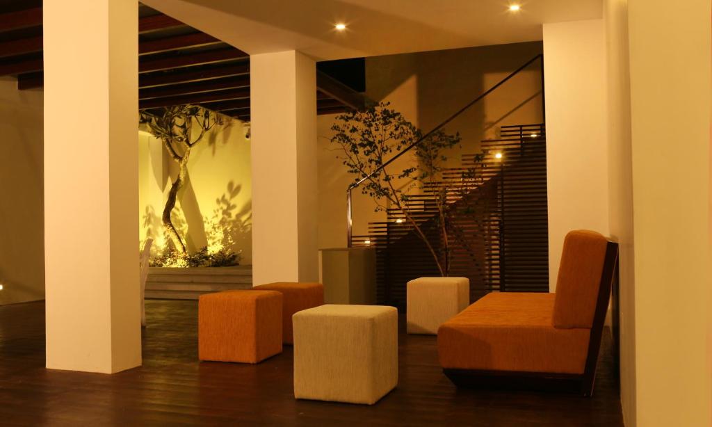 Posezení v ubytování Hotel Cloud 9 Negombo