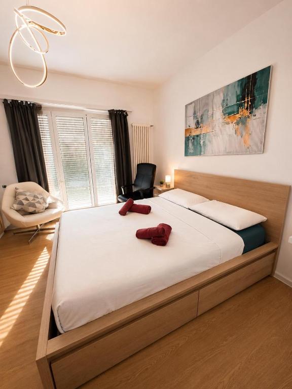 Iconic Lugano - New Modern Apartment with Free Garage and Private Balcony - Mountain View, Fast Wifi and Dedicated Workspace