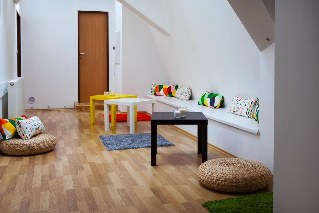 Internesto Brno - 12