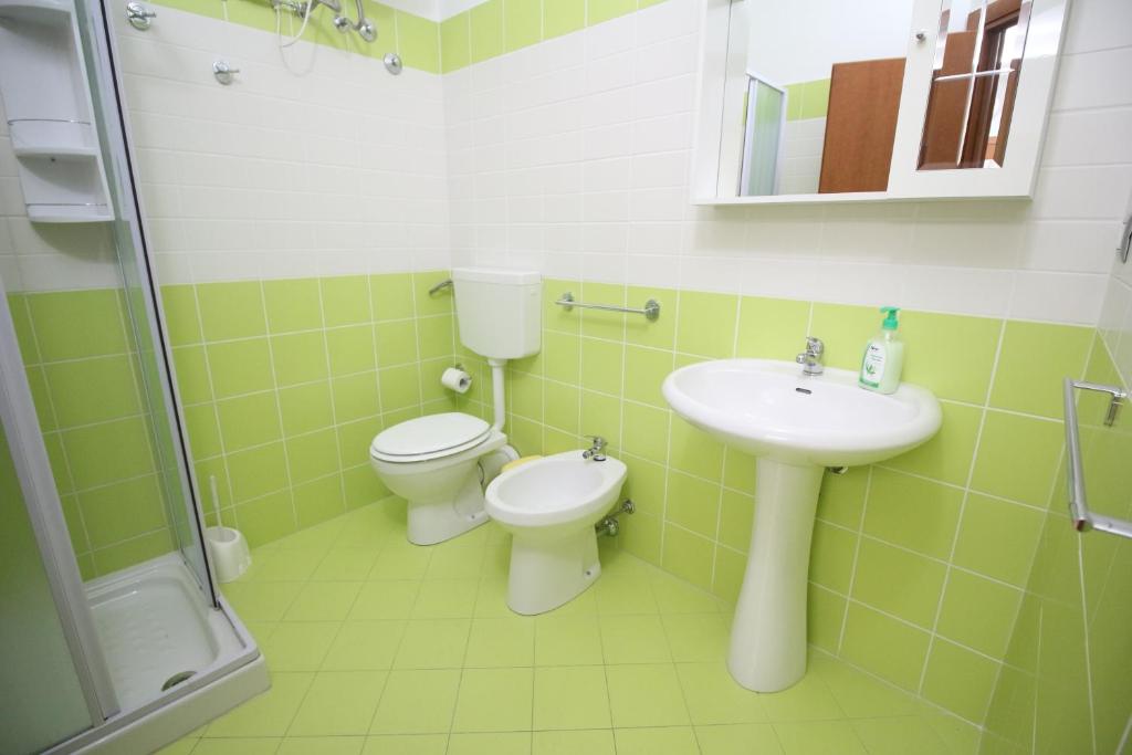 Koupelna v ubytování Nemi rooms