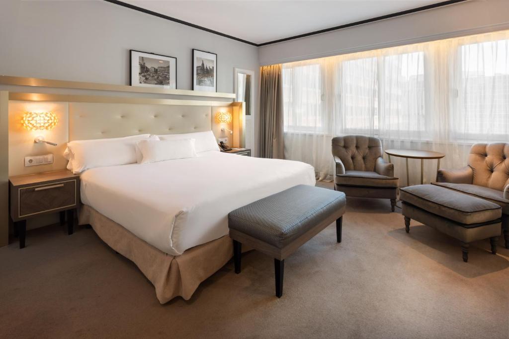 Meliá Castilla photo