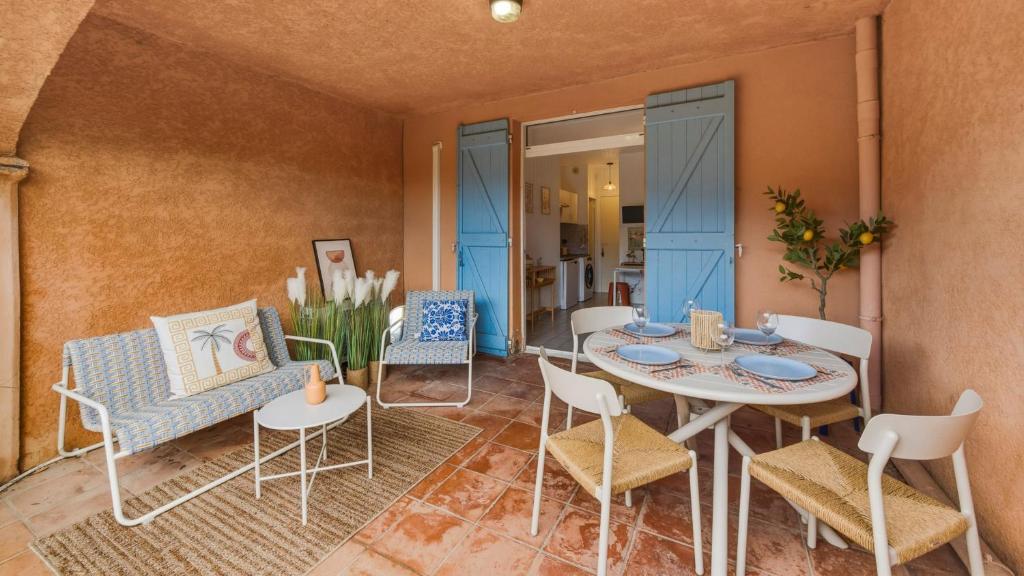 Studio climatisé à 1 min de la plage