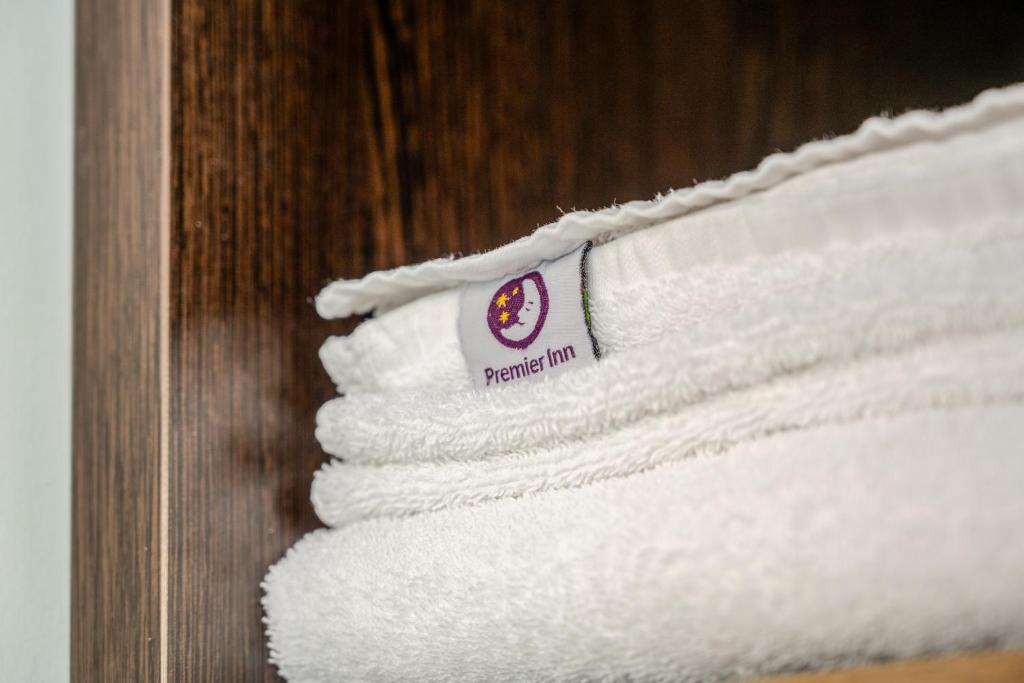 Premier Inn Stuttgart Zuffenhausen - Habitación Cuádruple Estándar
