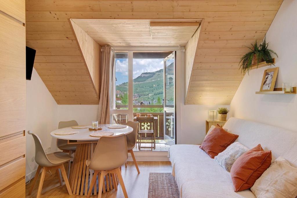 Duplex 6 pers. vue montagne & ski