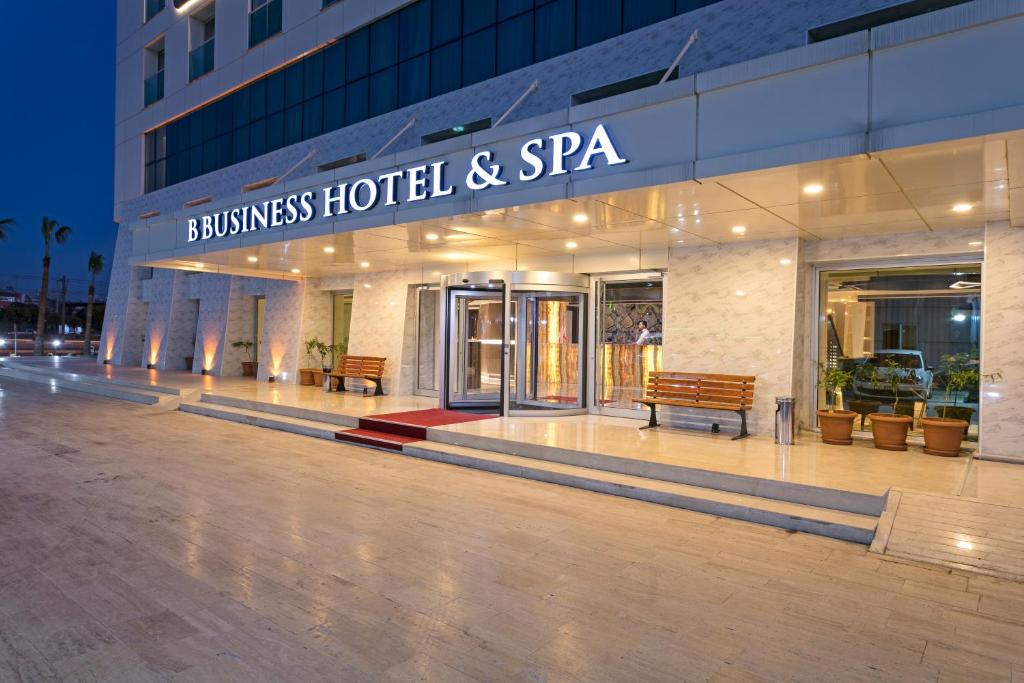 B Business Hotel & Spa, Antalya (harga terbaru 2025)