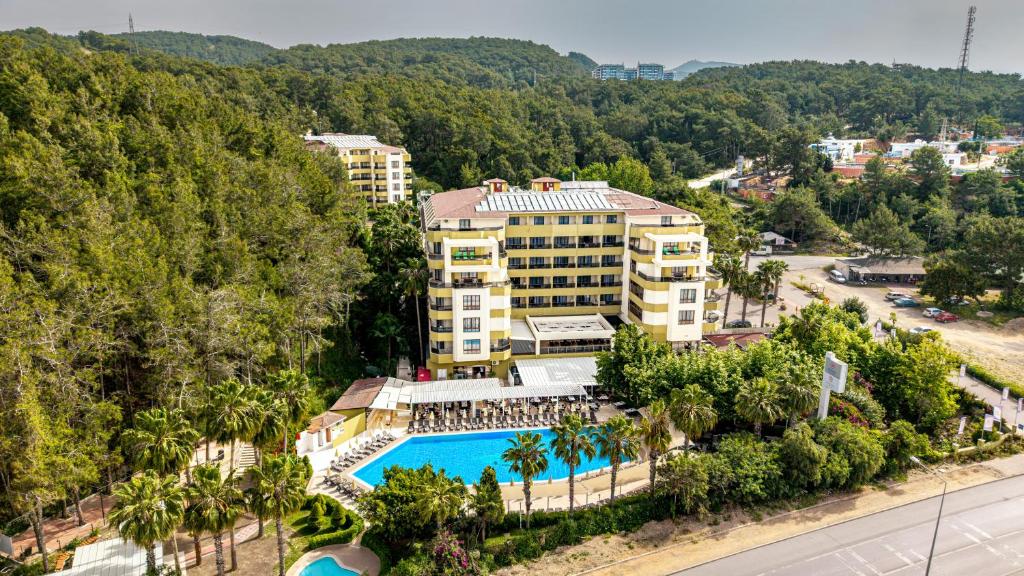 an aerial view of a resort with a swimming pool at Miarosa İncekum Beach in Avsallar