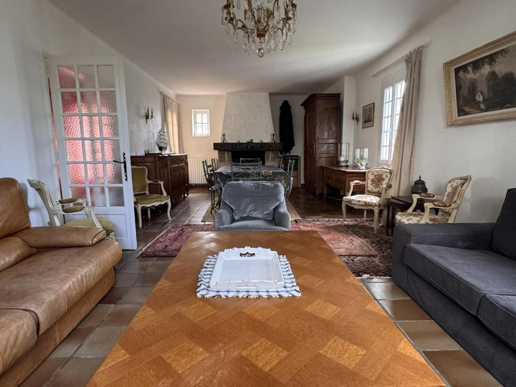 Les Fontenelles