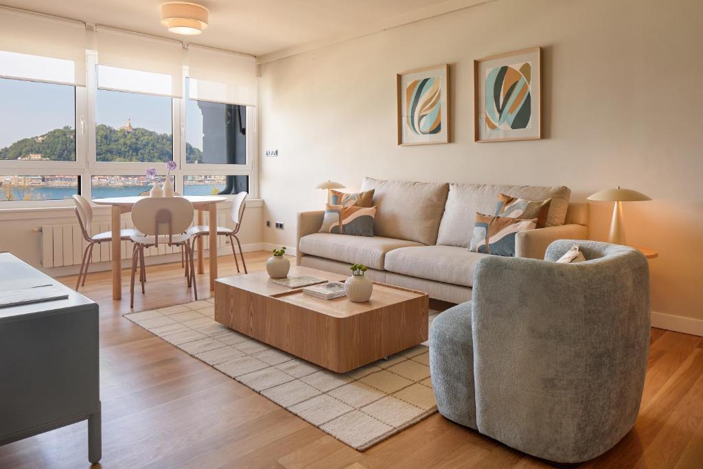 Playa de LaConcha 6 by FeelFree Rentals