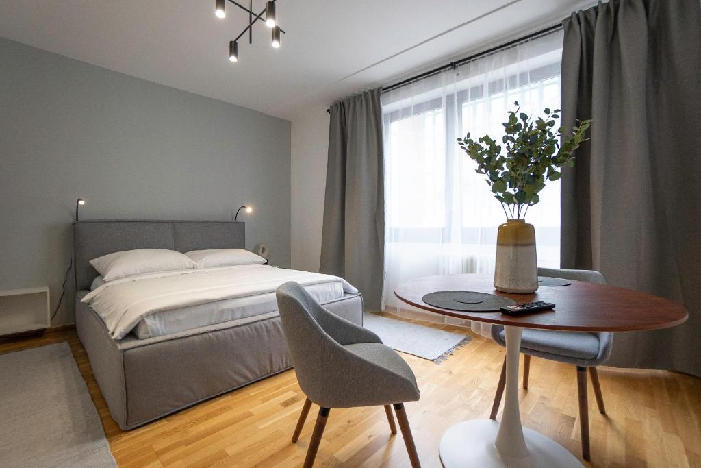 Stylish Central Apartment with Modern Interiors