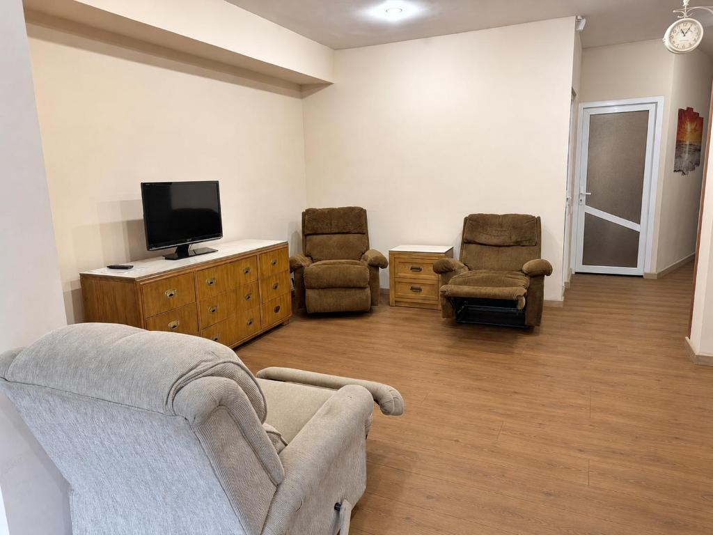 امکانات Apartment in the center of Yerevan by the Republic Square - تصویر ۴