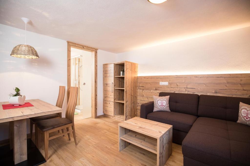 Posedenie v ubytovaní Hochmuthhof