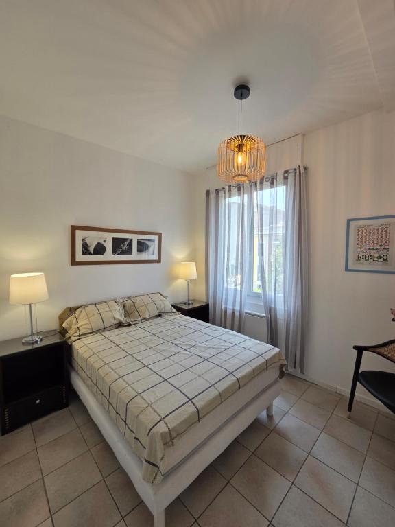 DEUX PIECES PREMIUM Hyper Centre de NICE