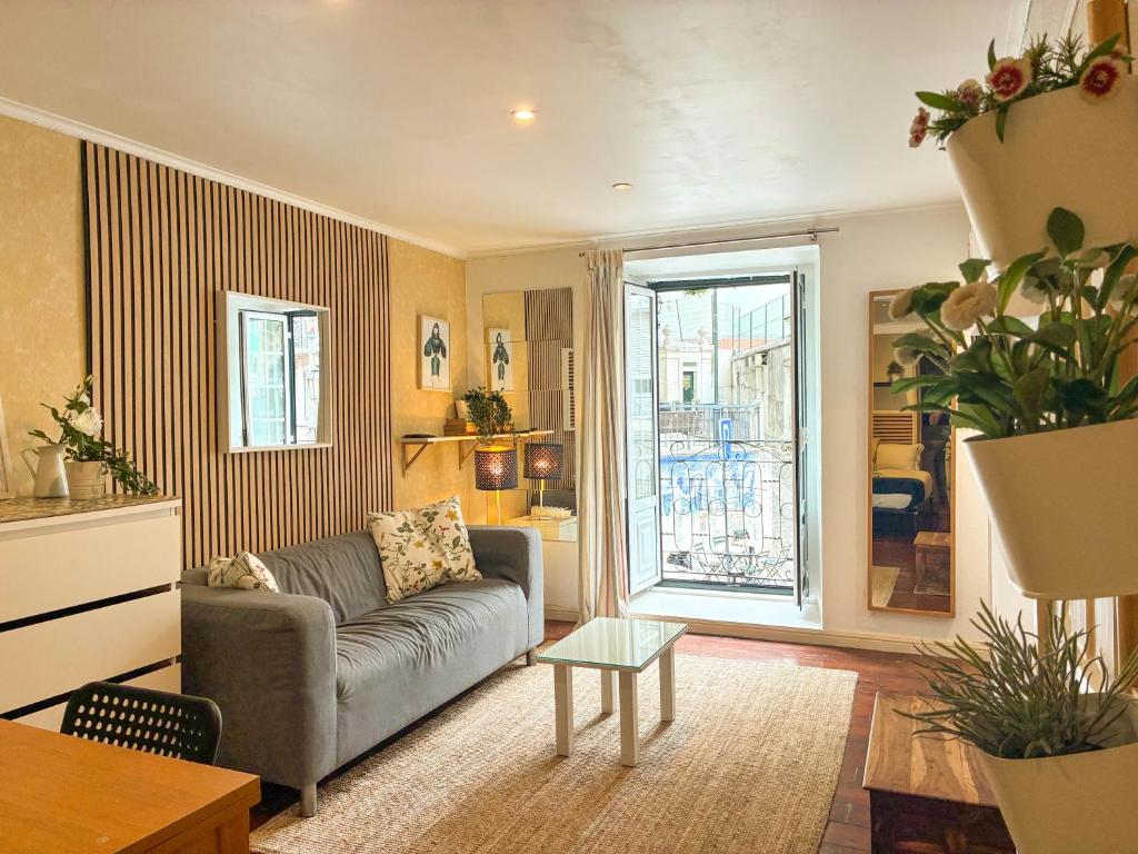 Praça das Flores - Charming Typical Studios