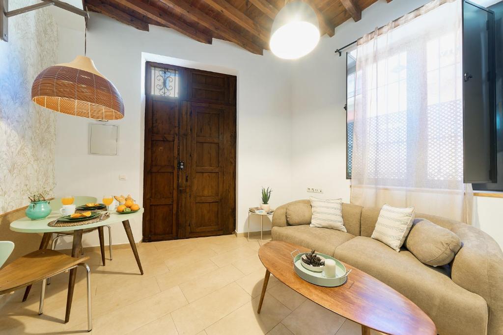 Cozy Apartment Near the Historic Centre