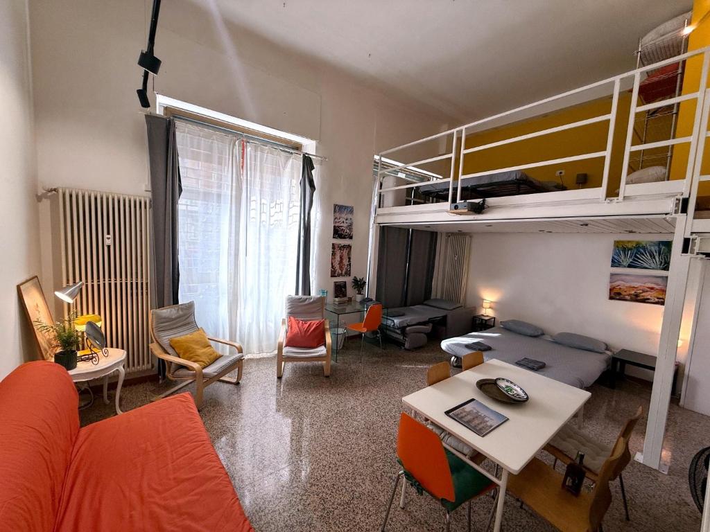 Susa flat M4 - 8 minute to Duomo