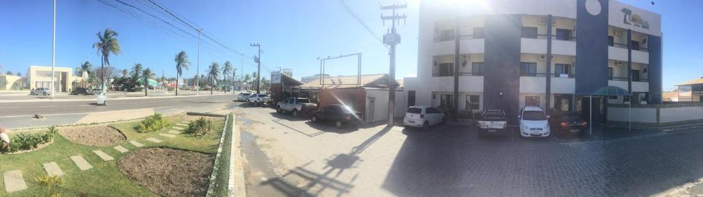 Tropical Praia Hotel