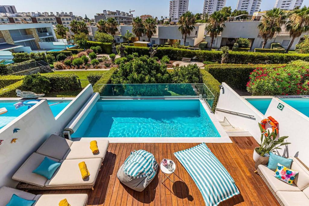 Villa Paradis - up to 8 guests - heated pool