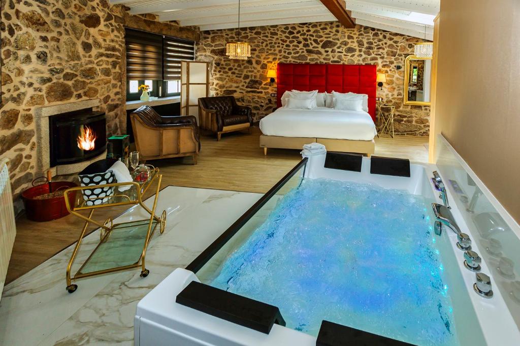 Casa de Lema Boutique - Jacuzzi privado en la habitación en Muxía