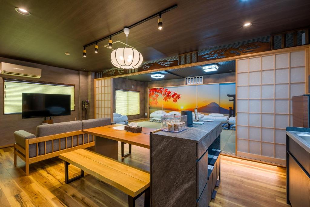 Green Road - Vacation STAY 22705