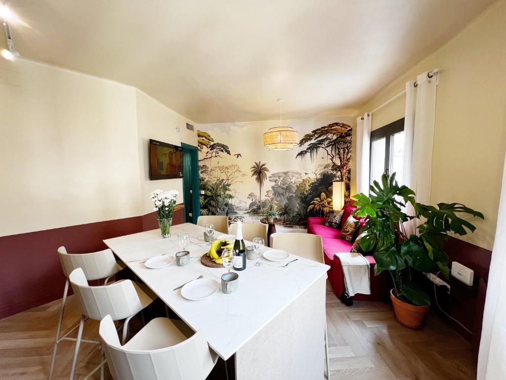 Barcelona Jungle Apartment