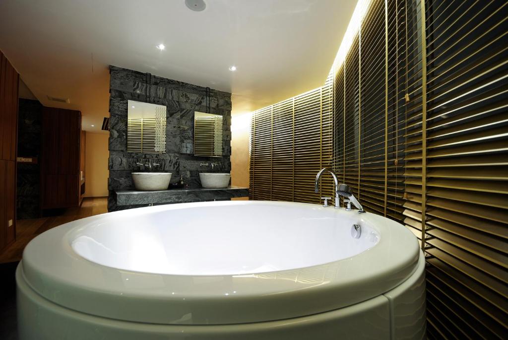 JC Kevin Sathorn Bangkok Hotel - Resim 3