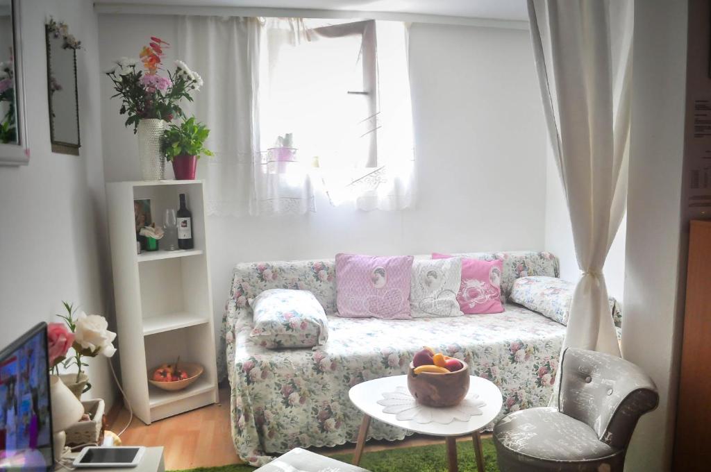 Część wypoczynkowa w obiekcie Apartment Premsai