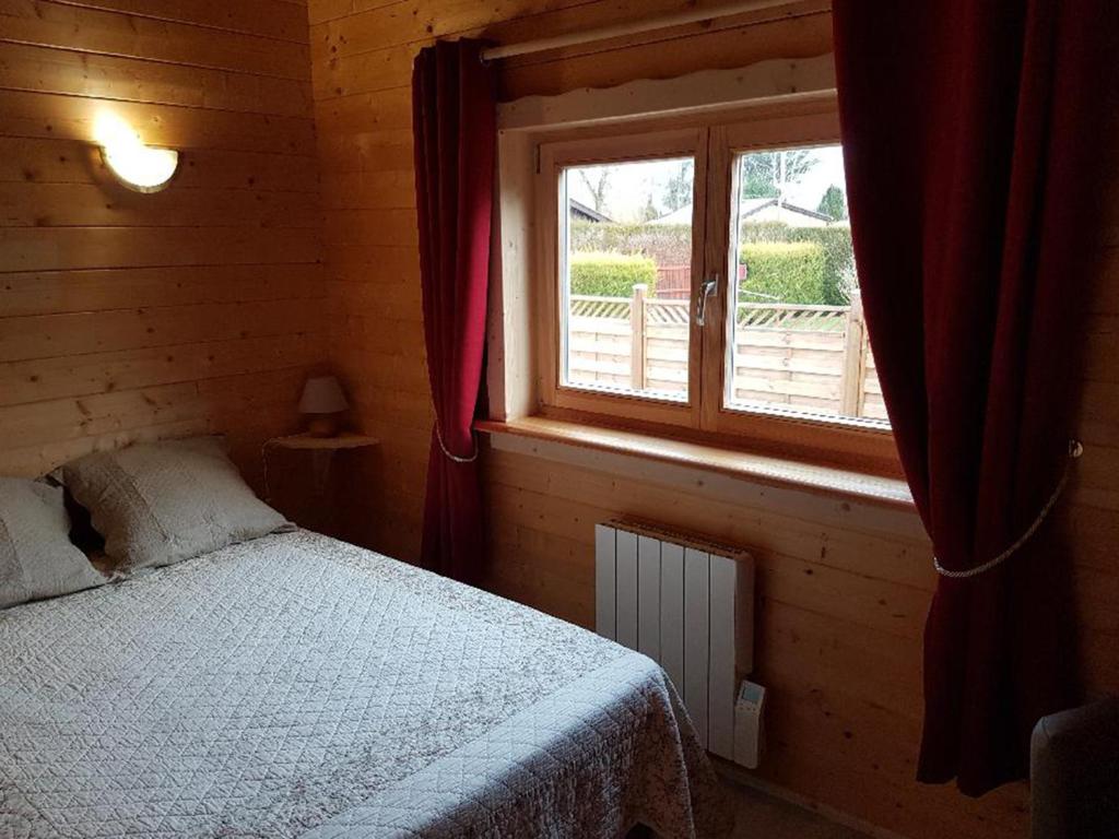 Chalet au Domaine de la Goujonne - Chalet De Tres Habitaciones