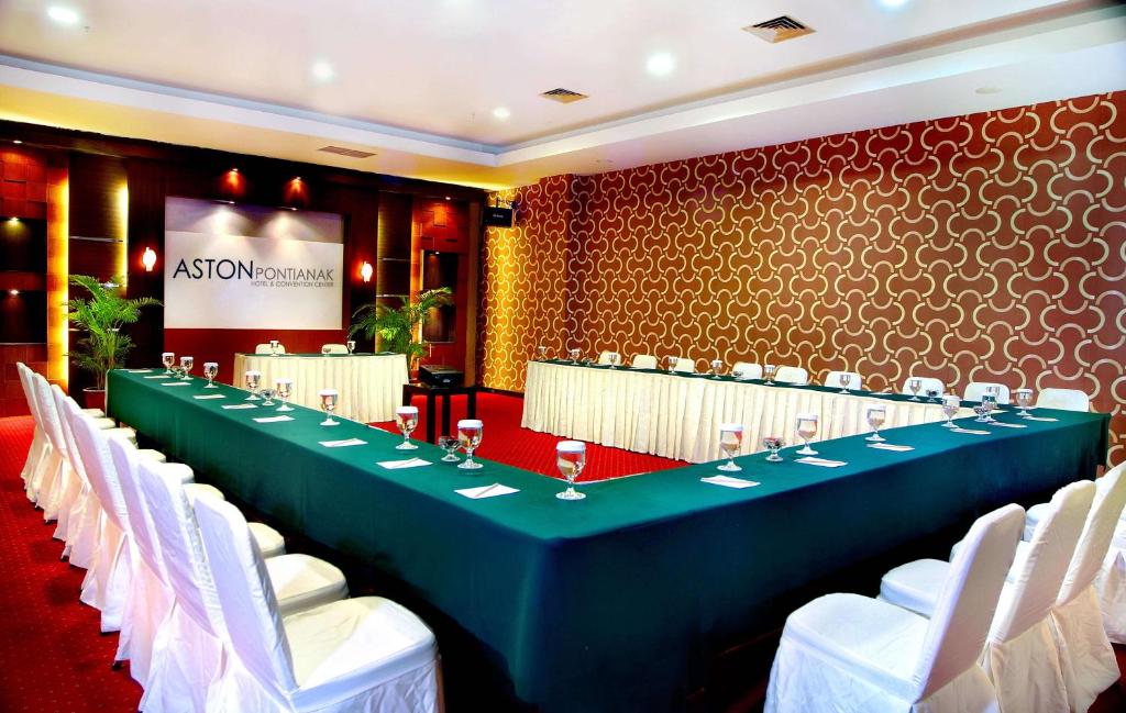 Konferenční prostory v ubytování Aston Pontianak Hotel and Convention Center