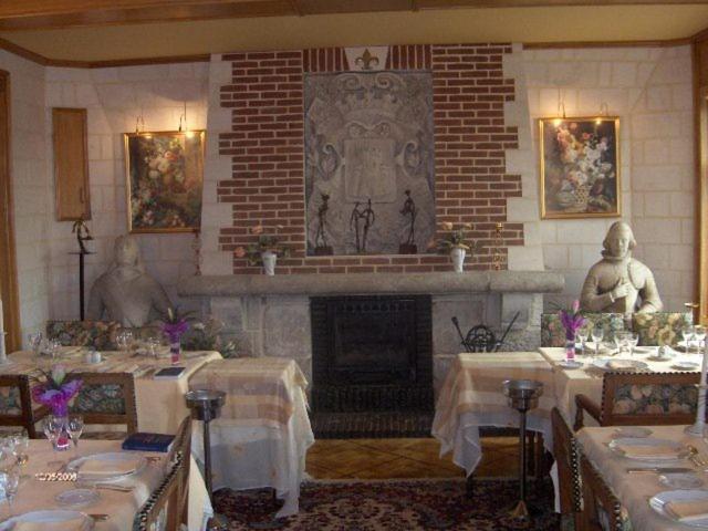 Fotografie z fotogalerie ubytování Chateau La Tour Du Roy v destinaci Vervins