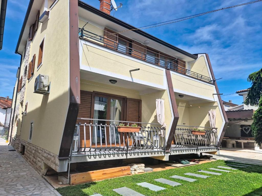 Apartment Srećko-3 by Interhome