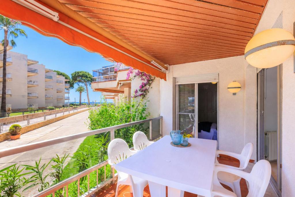 UHC Villamar Family Apartments
