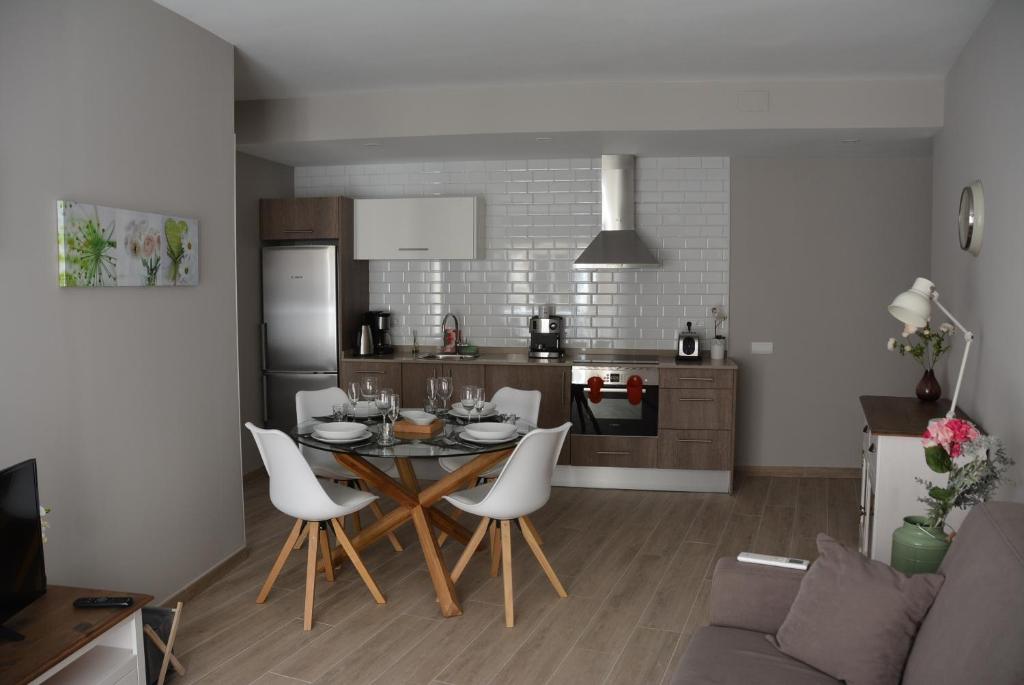 Kuchyňa alebo kuchynka v ubytovaní Apartamento Flavia II Sant Damià