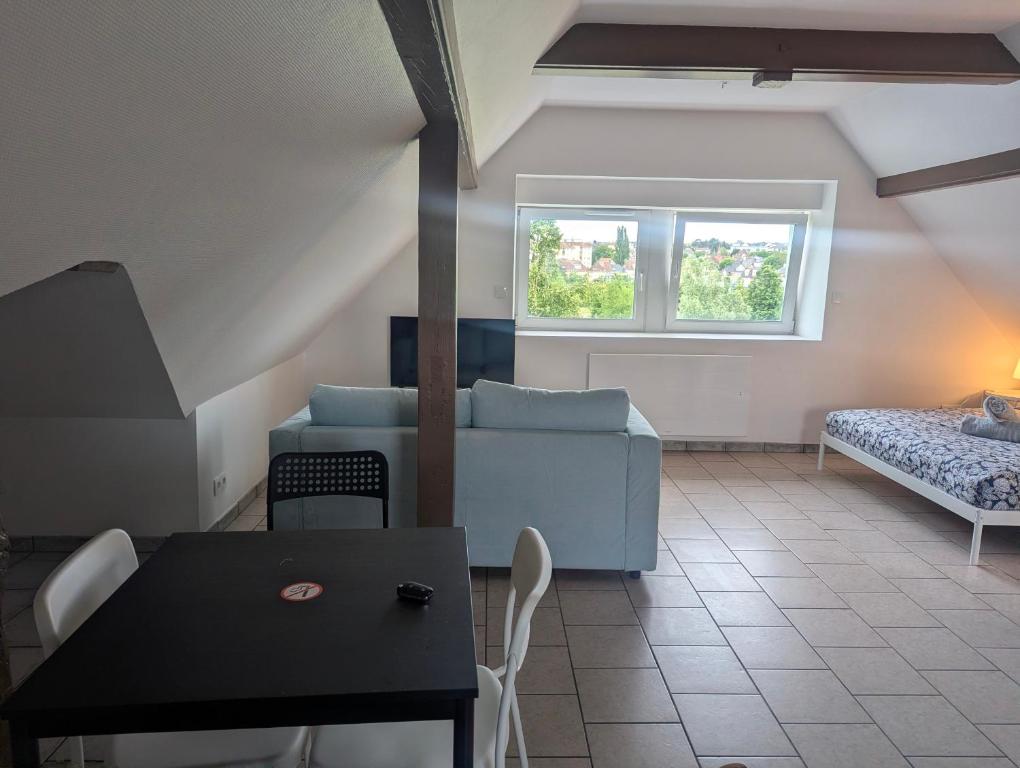 Le Regard - appartement 2 chambres ou studio, salon, cuisine équipée, parking et wifi gratuit – photo 6