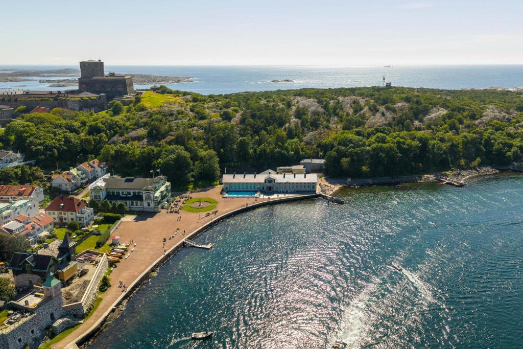 an aerial view of a beach and the water at Marstrands Kurhotell in Marstrand