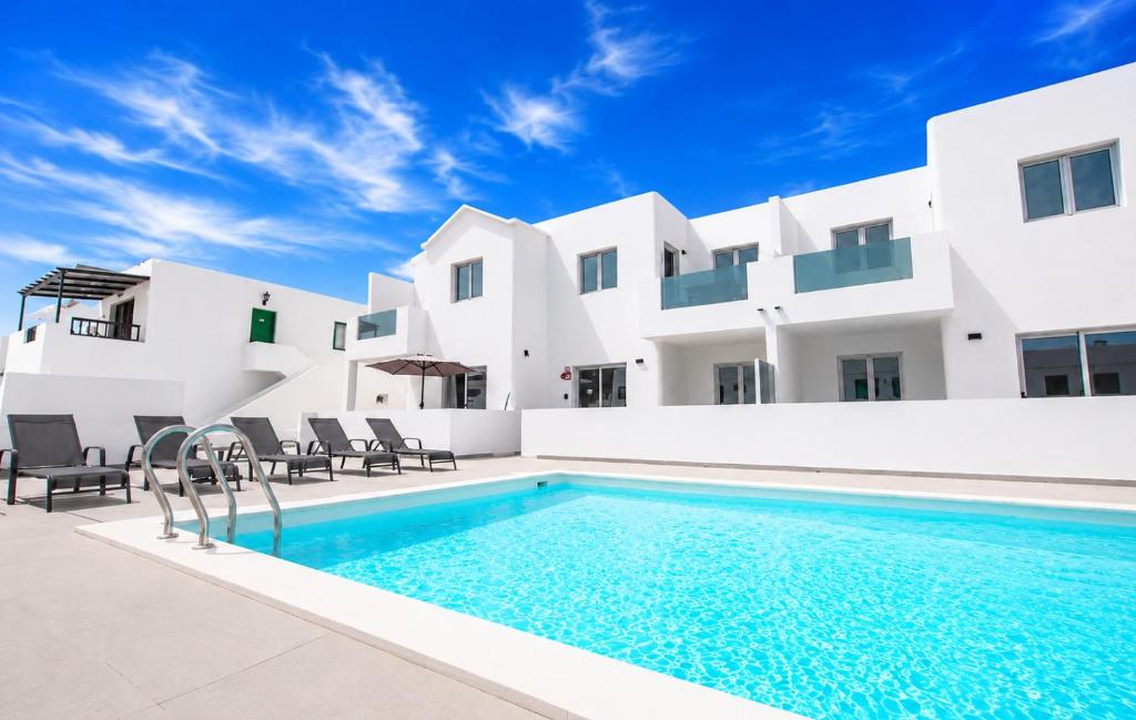 Casa Ocean Bliss; 2-bed apt. in perfect location!