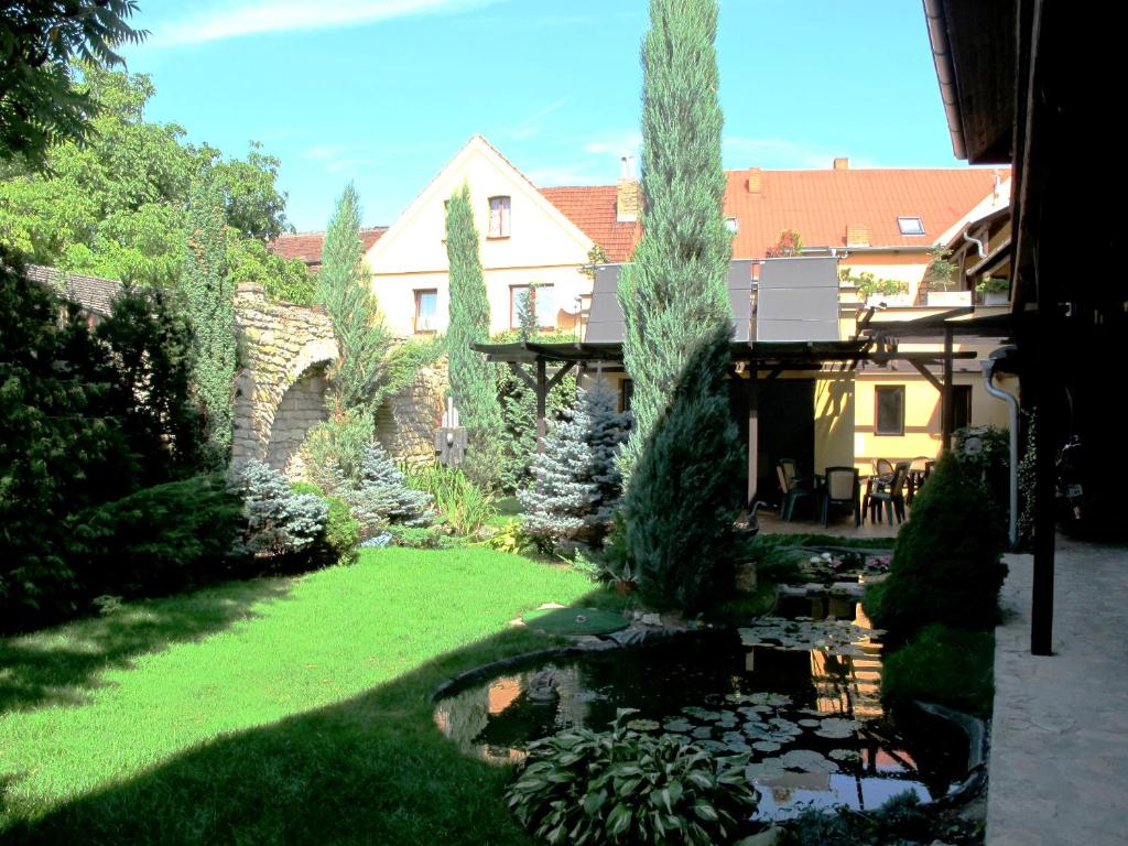 Zahrada ubytování Hotel U Lišky