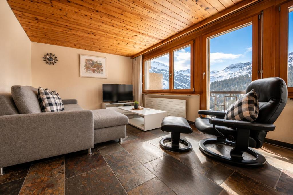 Villa Franca E07 - Alpenpanorama in ruhiger Lage - by Arosa Stay