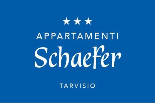 a sign with the words apartment student center with stars at Appartamenti Camere Schaefer in Tarvisio