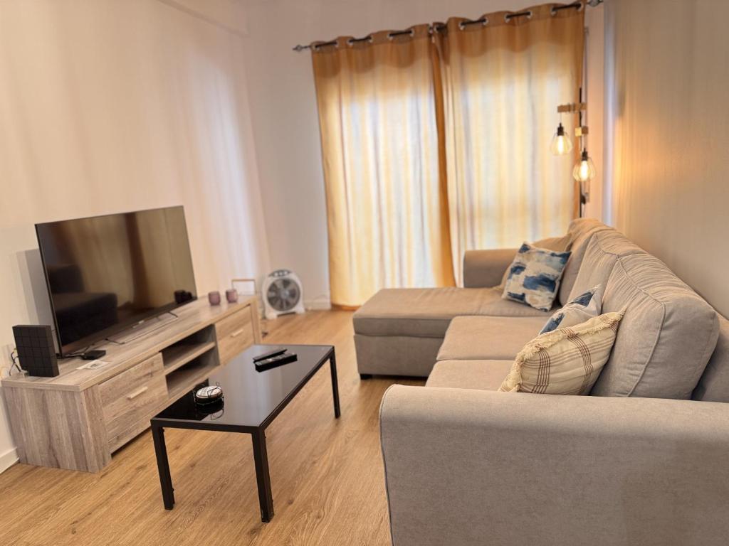 Cozy 2 room apartment by the beach
